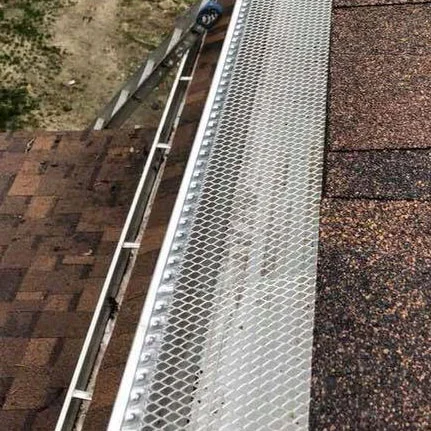 gutter screen installation Islandia ny